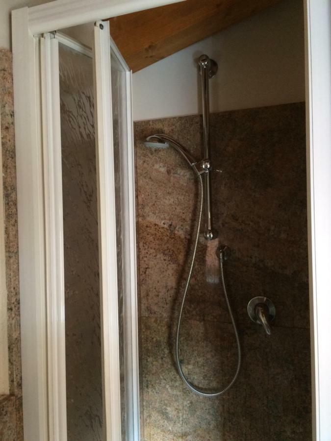 Apartament Locazione Turistica La Ca Gialla Pontremoli Zewnętrze zdjęcie